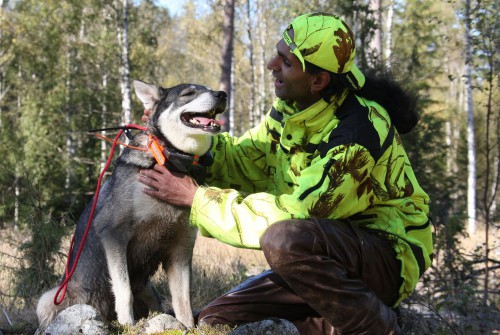 Lalith med sin SM-vinnare, Brännforslidens Freja Foto: Holger Nilsson, Jaktjournalen