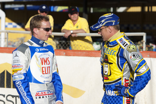 2004: Två kungar på speedwayovalen, Rune Holta som regerade på banan i Vetlanda och mr speedway i Sverige, Tony Rickardsson